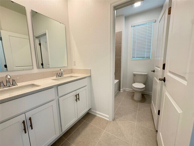Building Photo - 2430 Peace Of Mind Ave