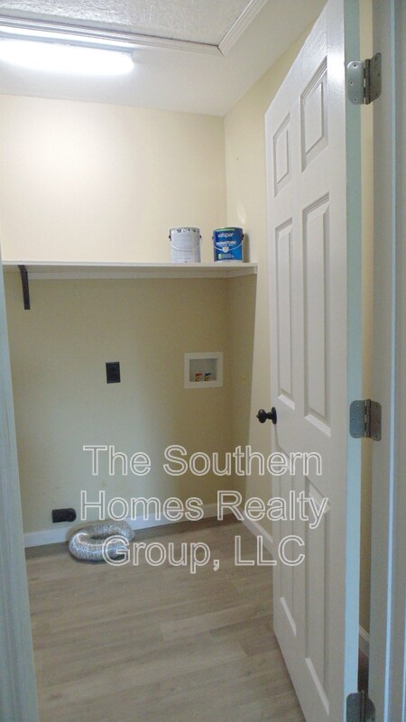 Building Photo - 510 Third Street