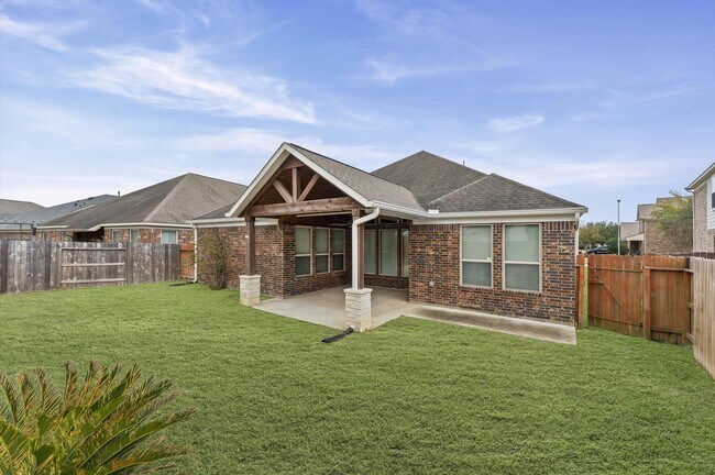 Building Photo - 15103 Russet Bend Ln