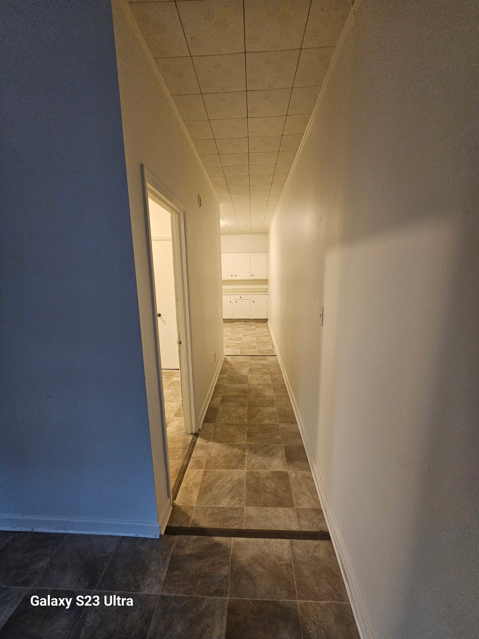 Building Photo - 501 Avenue L NE