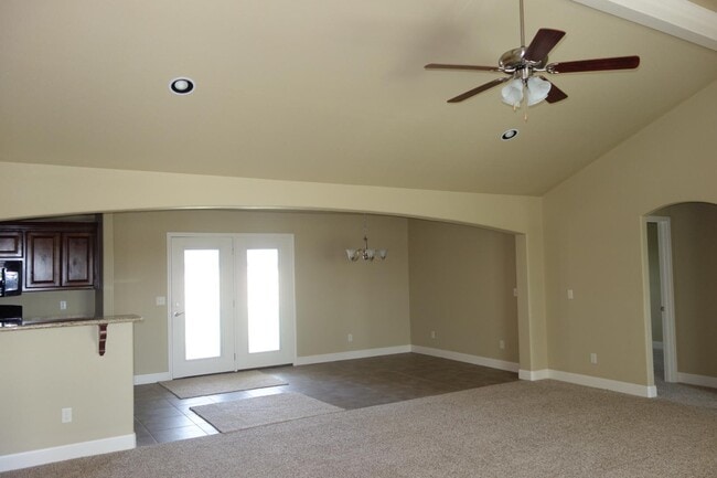 Building Photo - 7306 City View Dr
