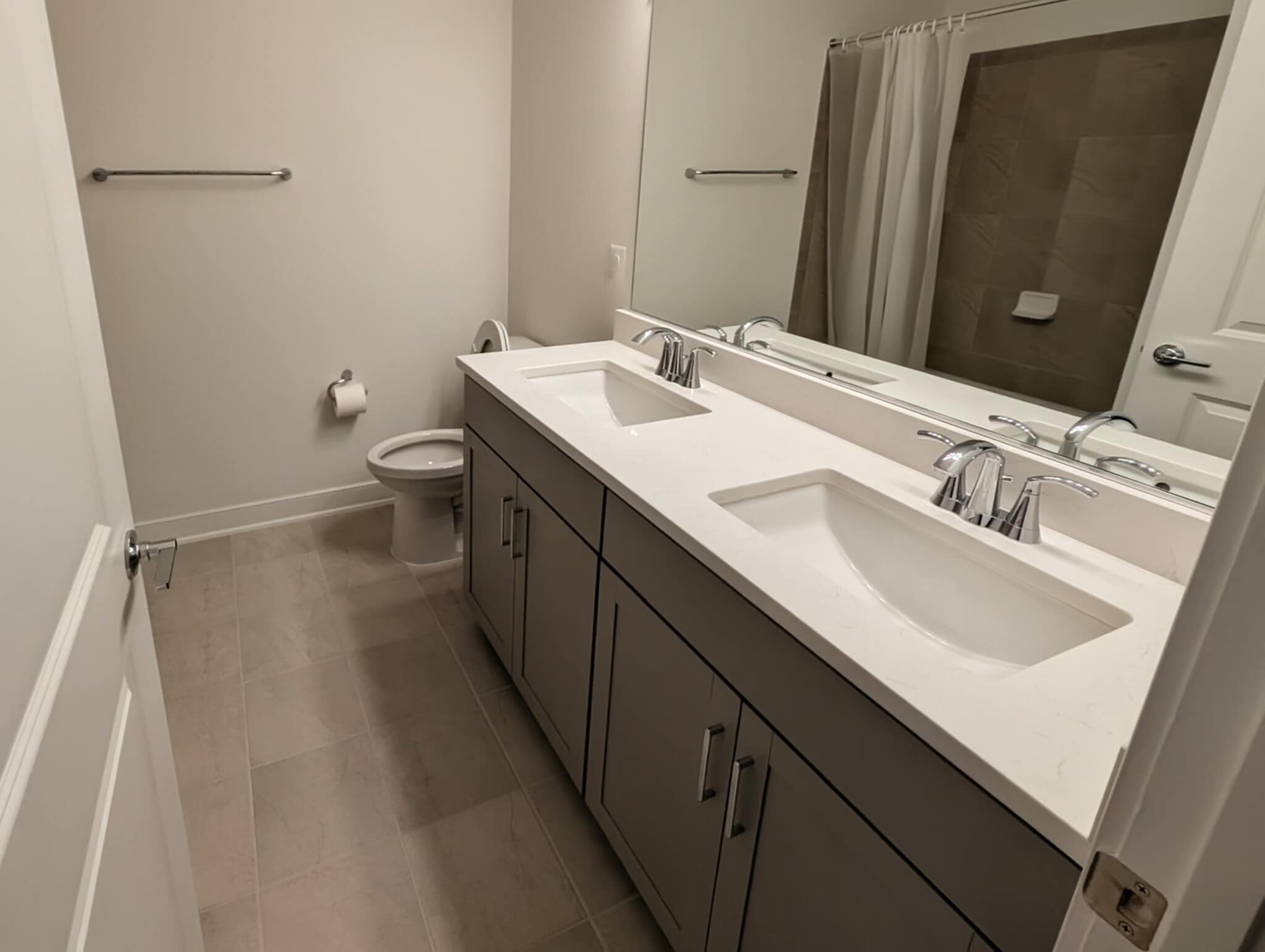 Building Photo - 2005 Henson Norris St