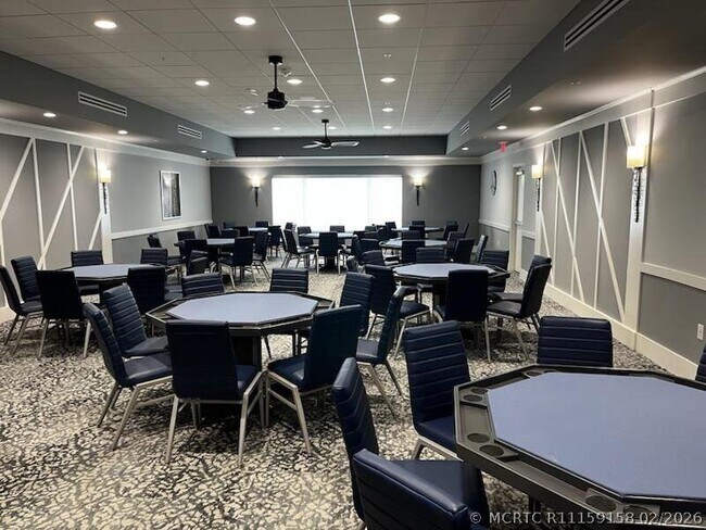Building Photo - 14111 Royal Vista Dr