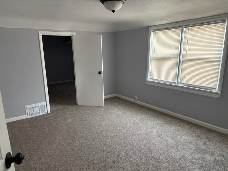 Building Photo - 601 Garfield Ave