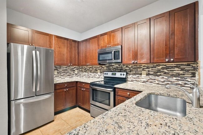 Building Photo - 132 Vista Verdi Cir