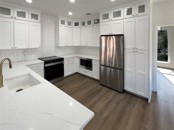 Building Photo - 6211 Crested Butte Dr