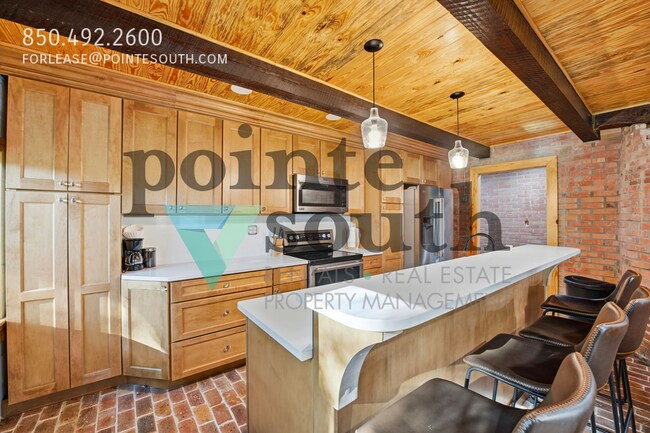 Building Photo - 27522 Burkhardt Dr