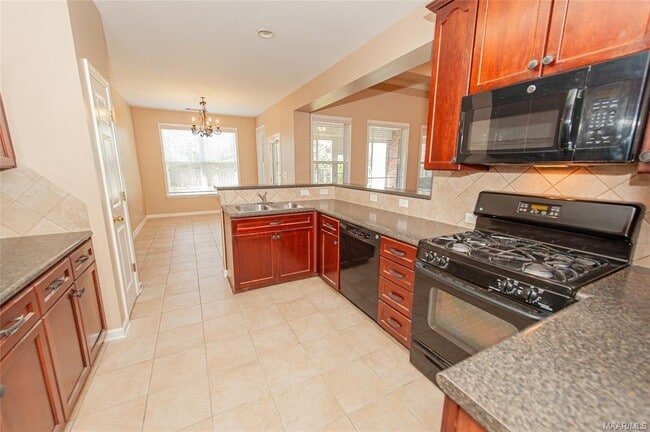 Building Photo - 9412 Crofton Ct