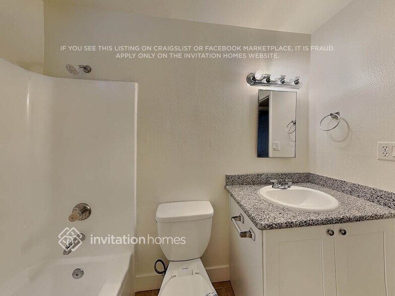 Building Photo - 3412 W Bluefield Ave