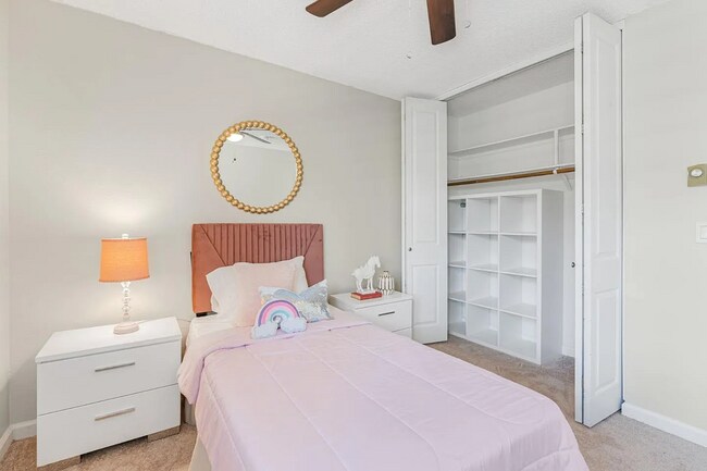 Building Photo - 1198 N Abbott Ave