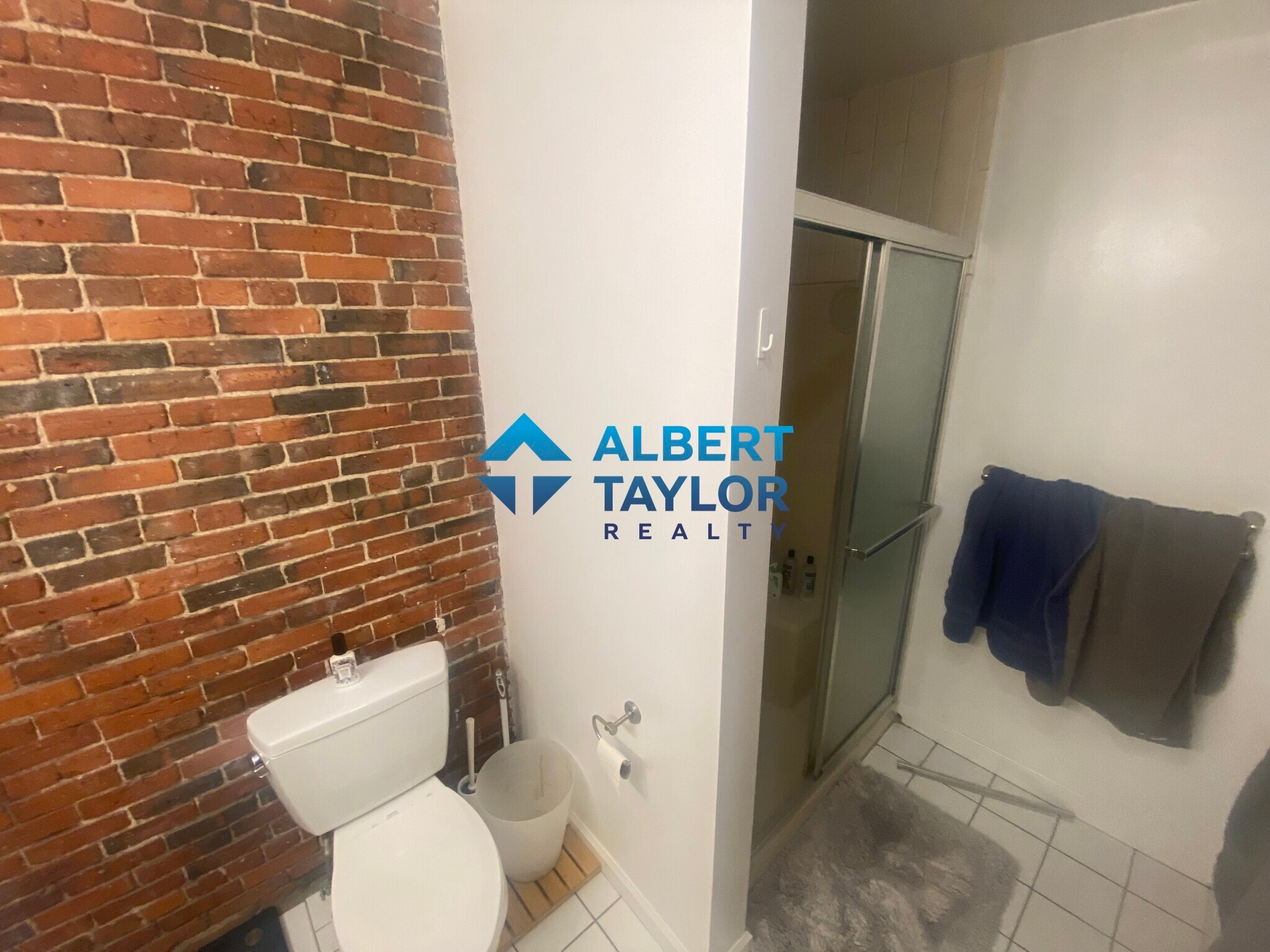 Building Photo - 750 Tremont St