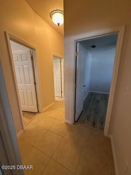 Building Photo - 6820 Stoneheath Ln