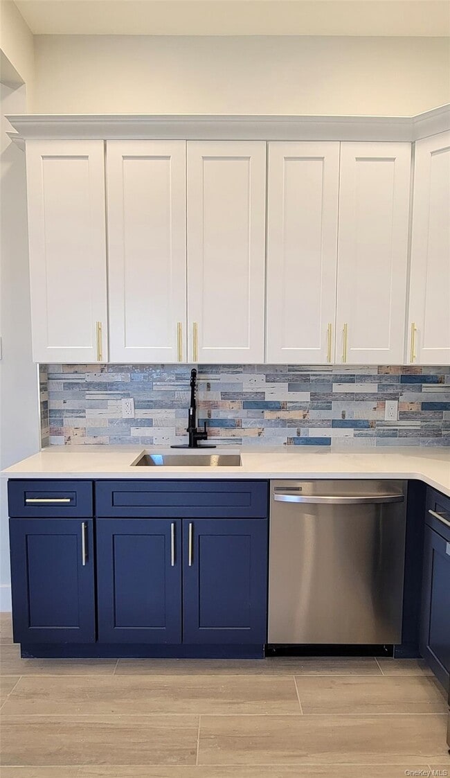 Building Photo - 82-19 Northern Blvd