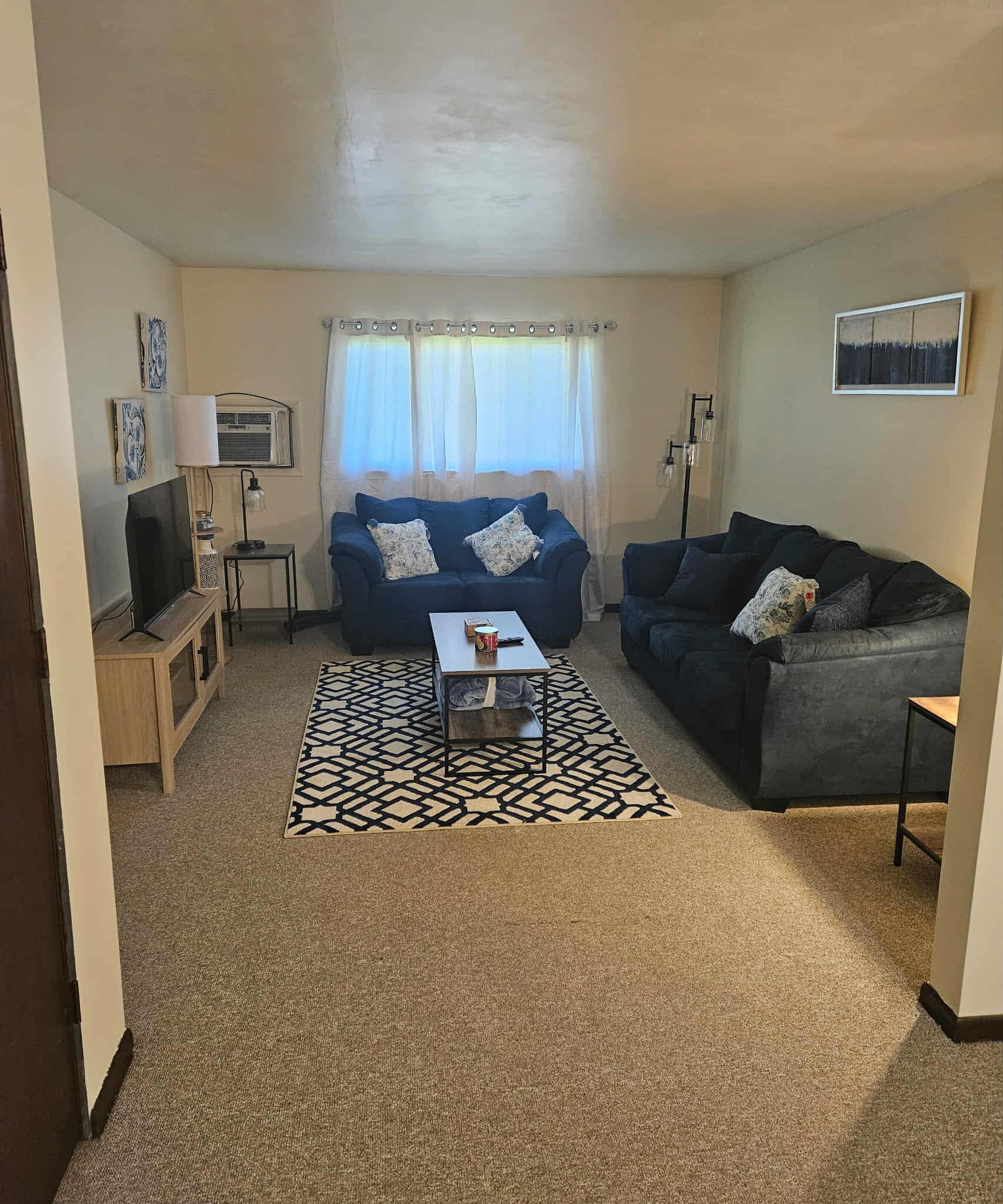 Building Photo - 170 Archway Dr