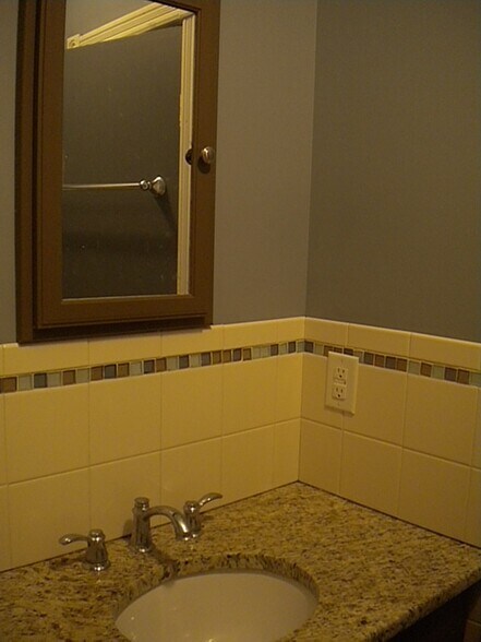 Bathroom vanity - 522 N Division St