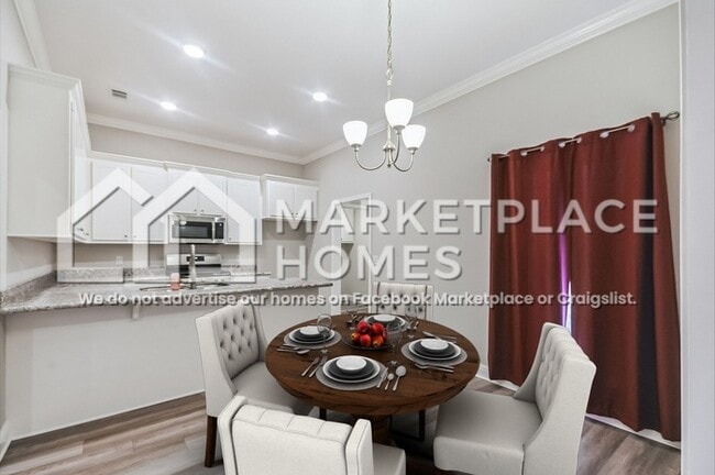 Building Photo - 569 Silver Hill Dr