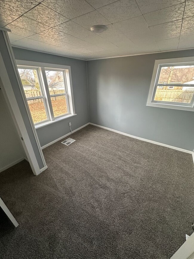 Building Photo - 865 Georgia Ave