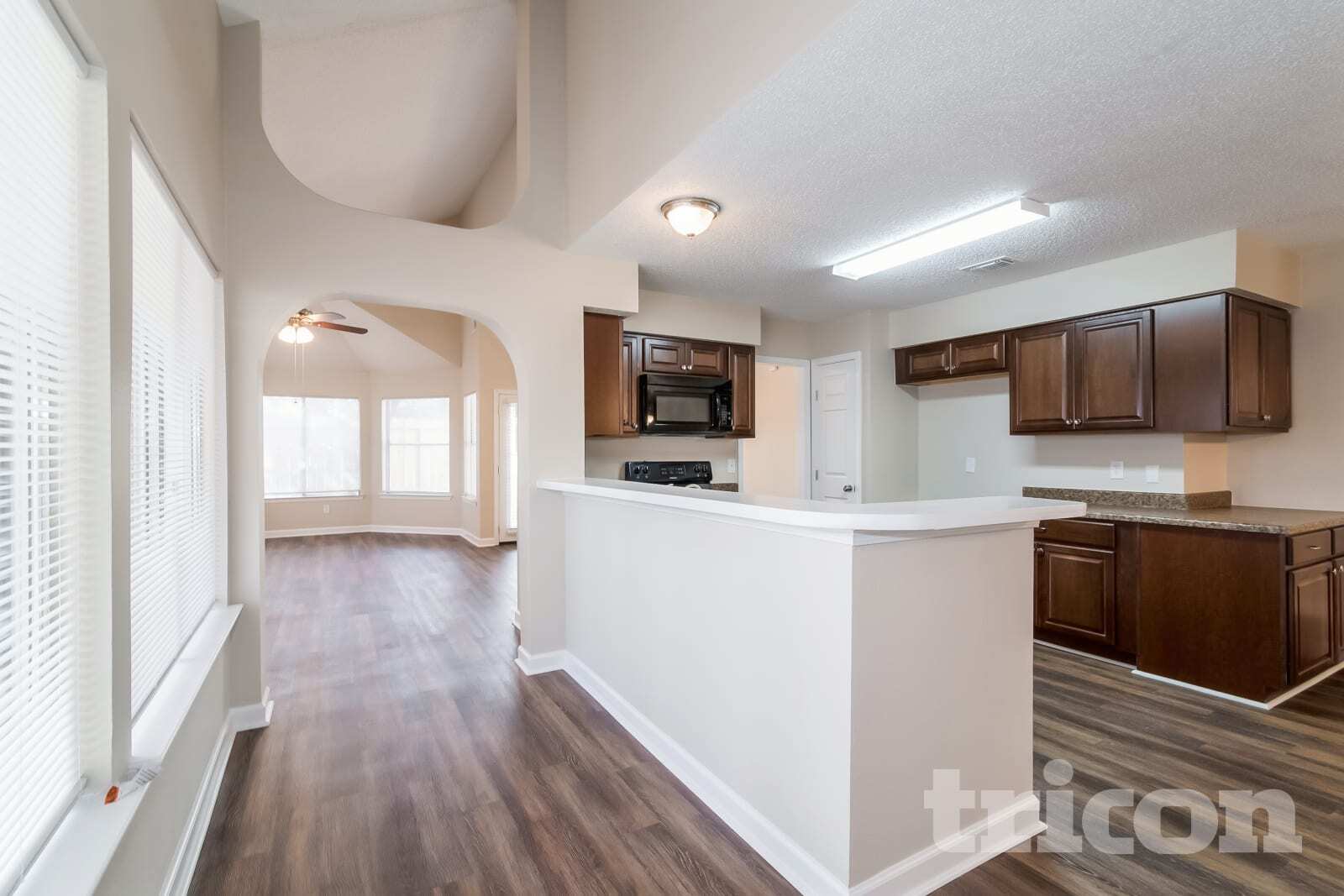 Building Photo - 16027 Hidden Acres Dr