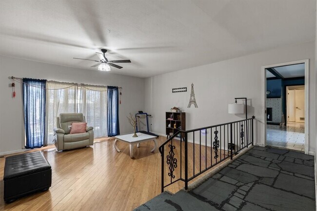 Building Photo - 2002 S 17th St