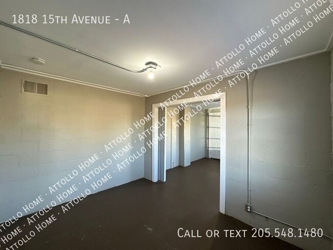 Building Photo - 1818 15th Ave