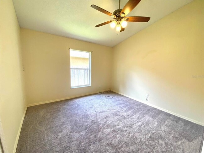 Building Photo - 9420 Bluebird Dr