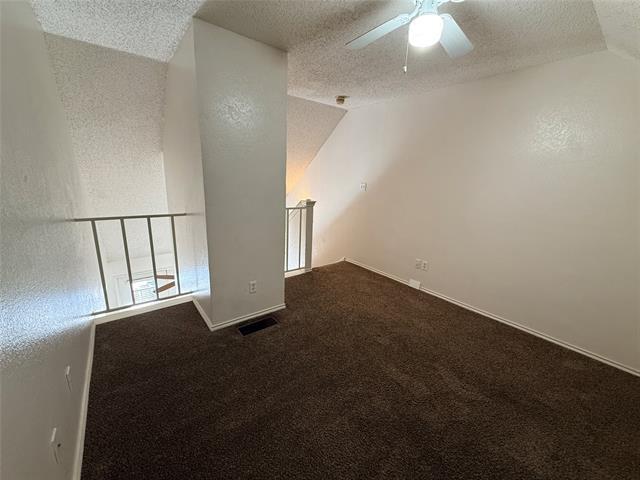 Building Photo - 2300 Bamboo Dr