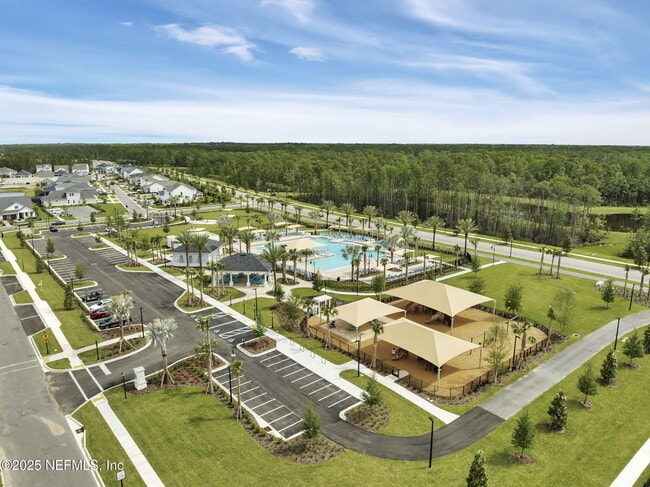 Building Photo - 299 Blue Hampton Dr