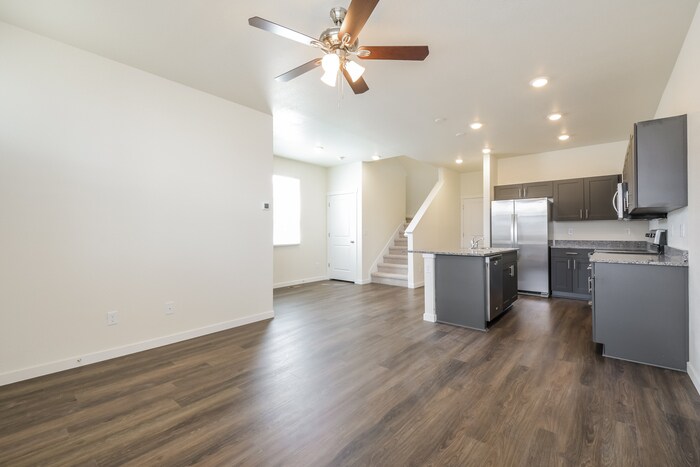 Building Photo - 13476 Oneida Ln