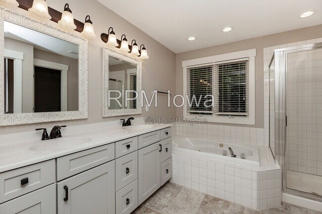 Building Photo - 14440 Briarwood Ln