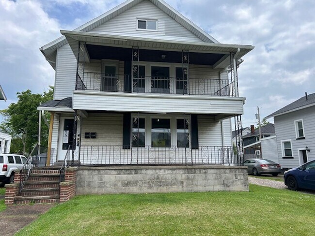 Primary Photo - 841-841 Allison Ave