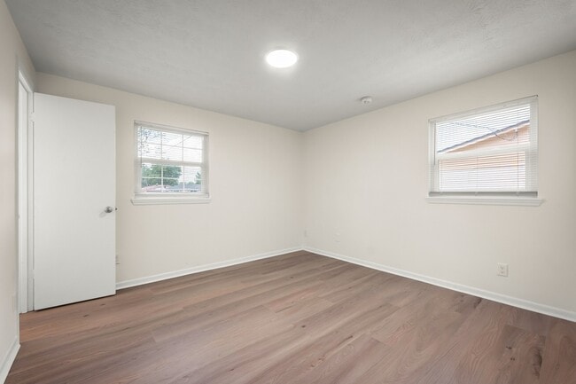 Building Photo - 11057 Bluehill Dr