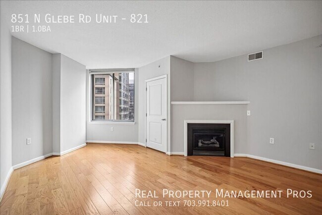 Building Photo - 851 N Glebe Rd