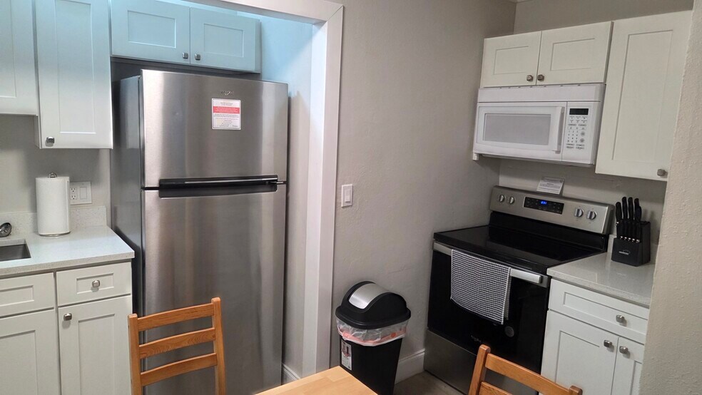 Kitchen - 1524 6th St NW