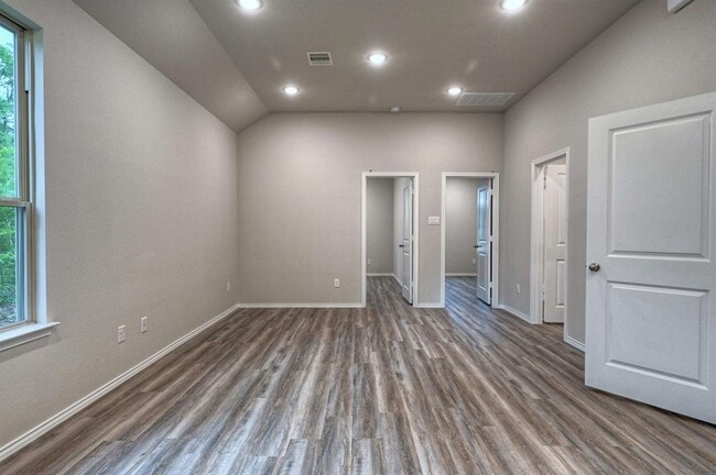 Building Photo - 9599 Darkwood St