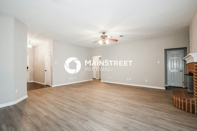 Building Photo - 4 Bedroom Pet-Friendly Home in Mansfield, TX with Main Street Renewal