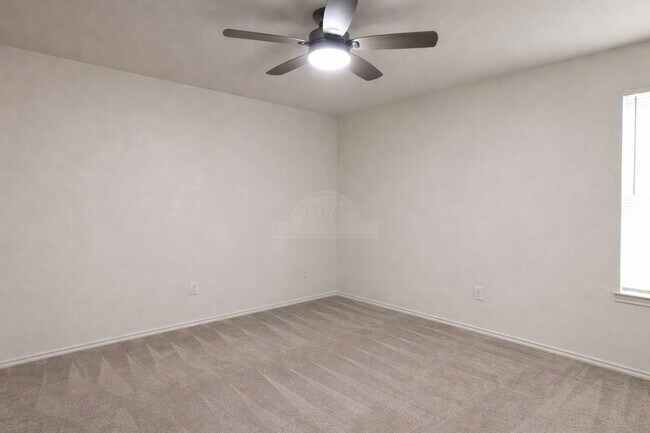 Building Photo - 6212 Temora Loop