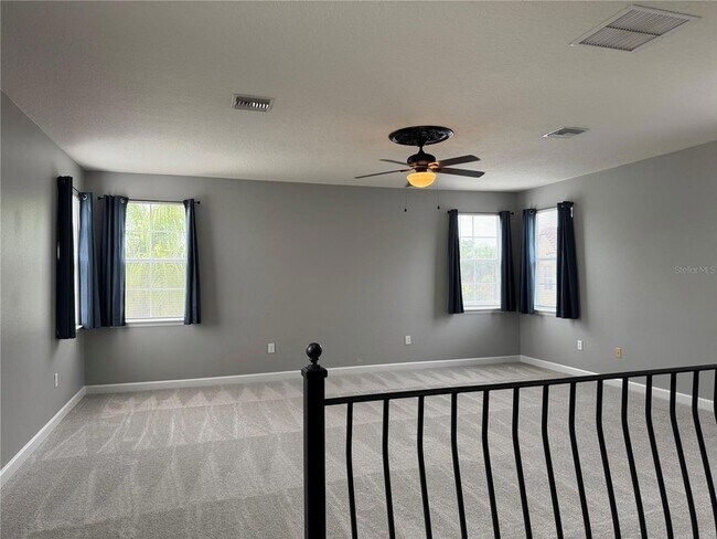 Building Photo - 142 Harrington Ct