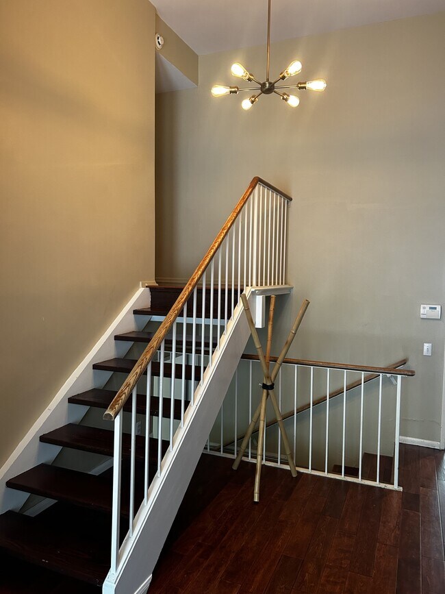Stairway to bedroom - 17218 Escalon Dr
