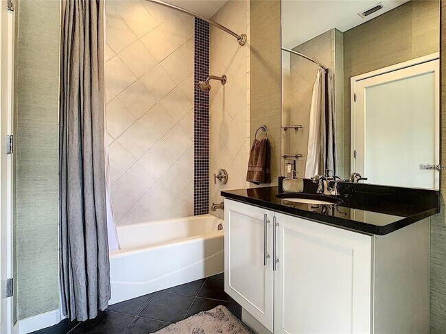 Building Photo - 1 S Eola Dr