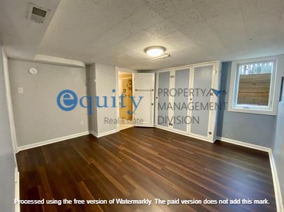 Building Photo - 1366 Glenmare St