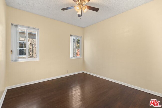 Building Photo - 1155 Miller Ave
