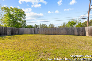 Building Photo - 4414 Tropical Dr