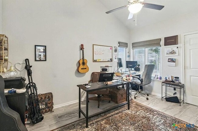 Building Photo - 313 Quarry St