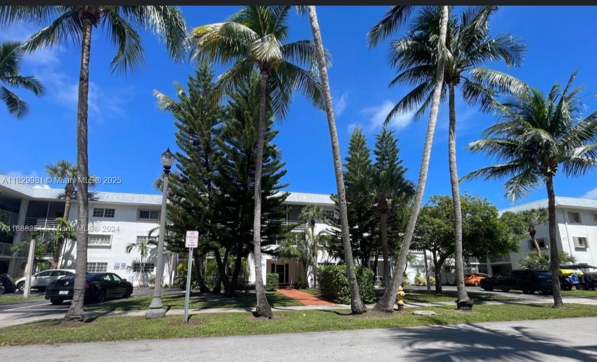 Building Photo - 201 Galen Dr