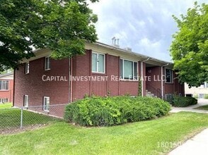 Building Photo - 7782 Candlelite Ln