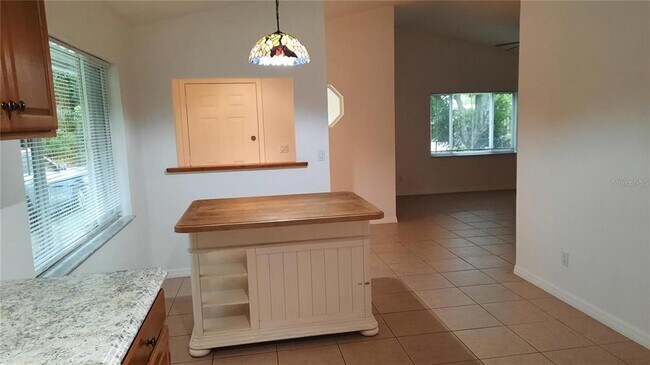 Building Photo - 640 Virginia Ave