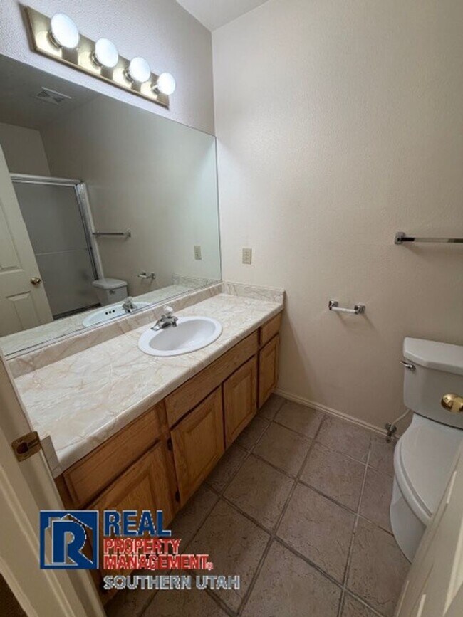 Building Photo - 3 Bed / 2 Bath Home for Rent in Santa Clara