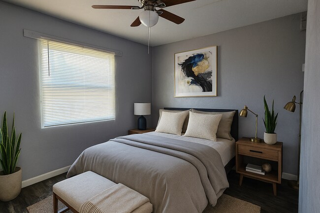 Building Photo - Charles Street Apartments 2