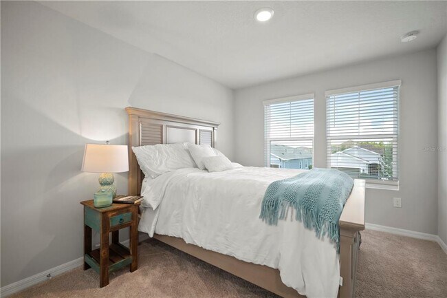 Building Photo - 5636 Silver Sun Dr