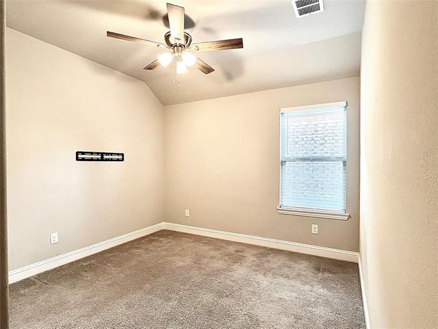 Building Photo - 6004 Horsetail Dr